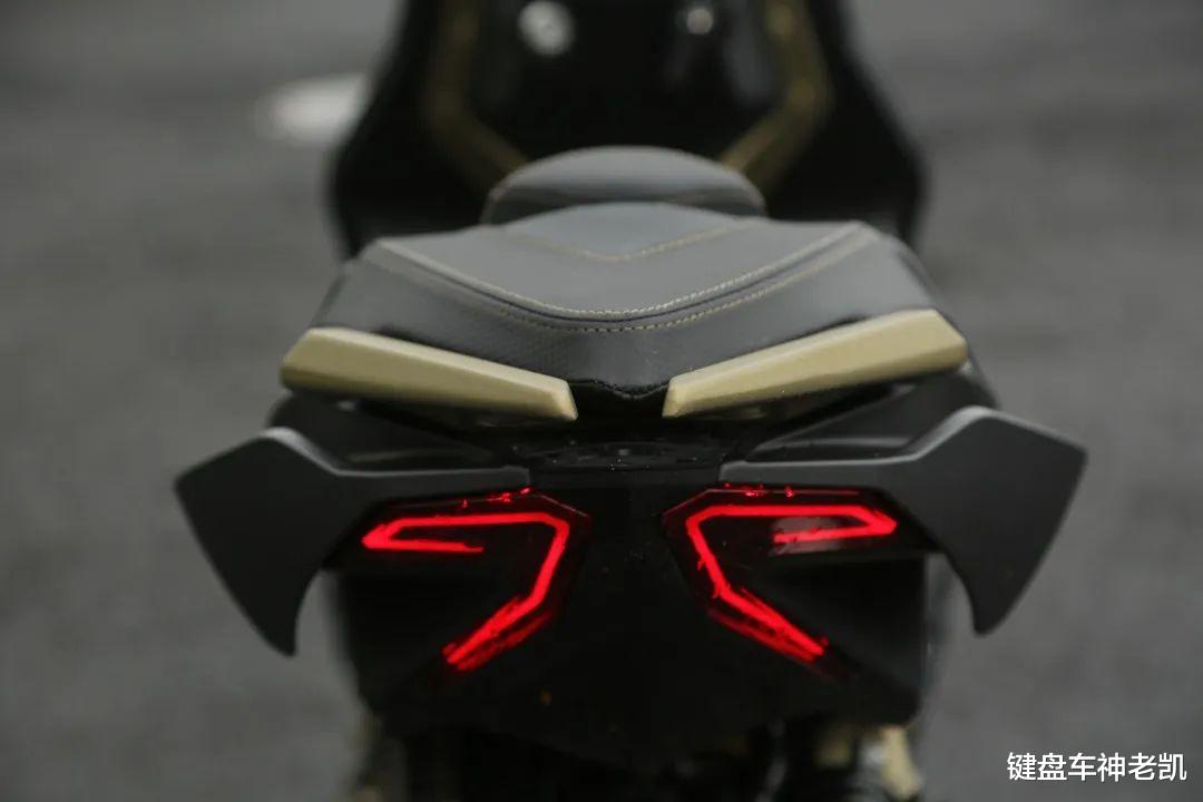 意塔杰特dragster200杜卡迪版本,意塔杰特200cc限量版