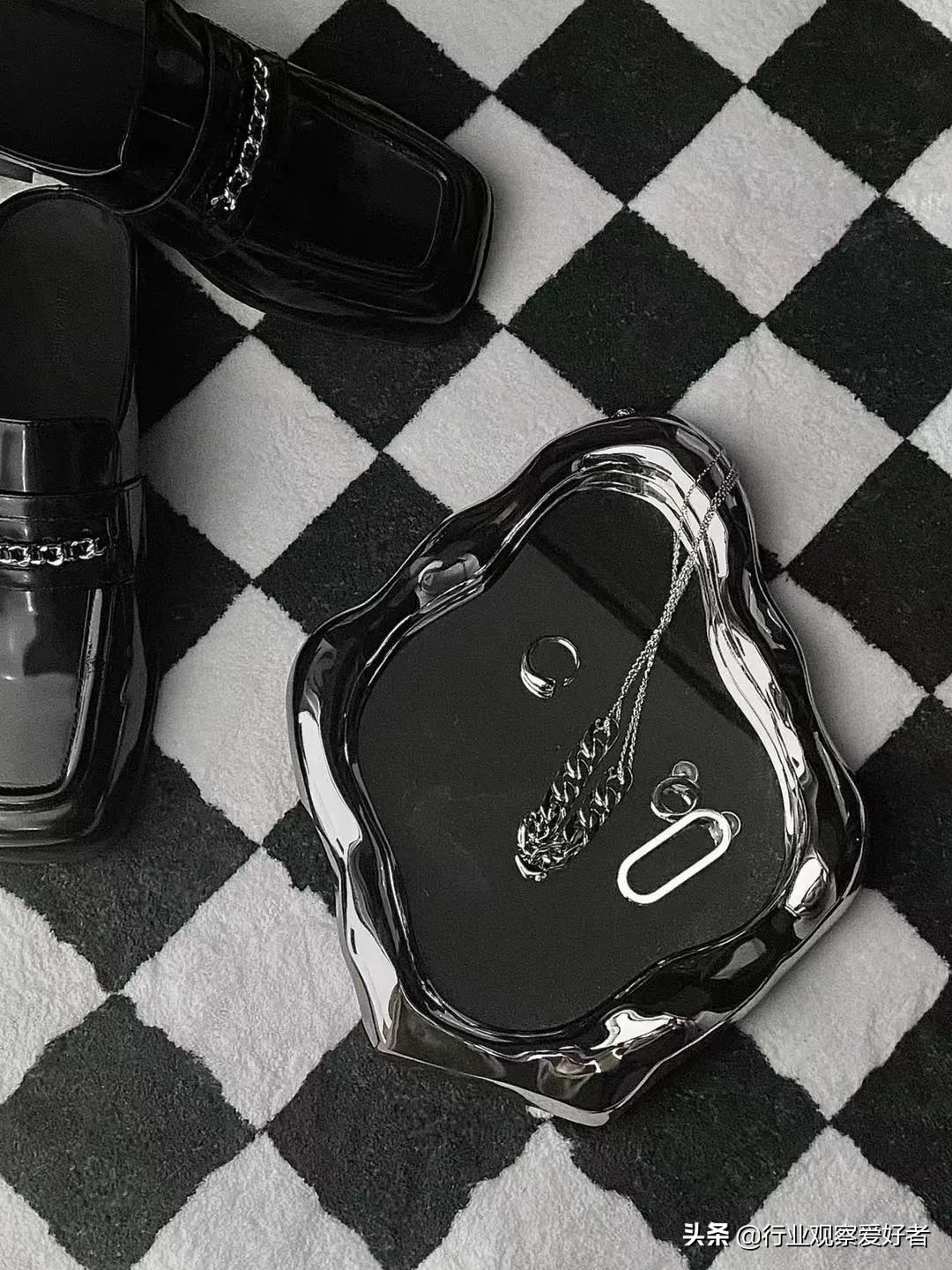 从线上到线下的品牌,品牌箱包趋势