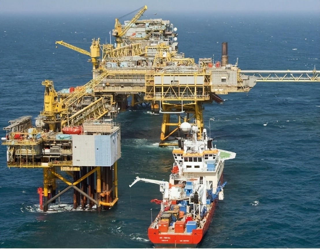 美国伊朗进口石油价格,沙特和伊朗石油哪个好