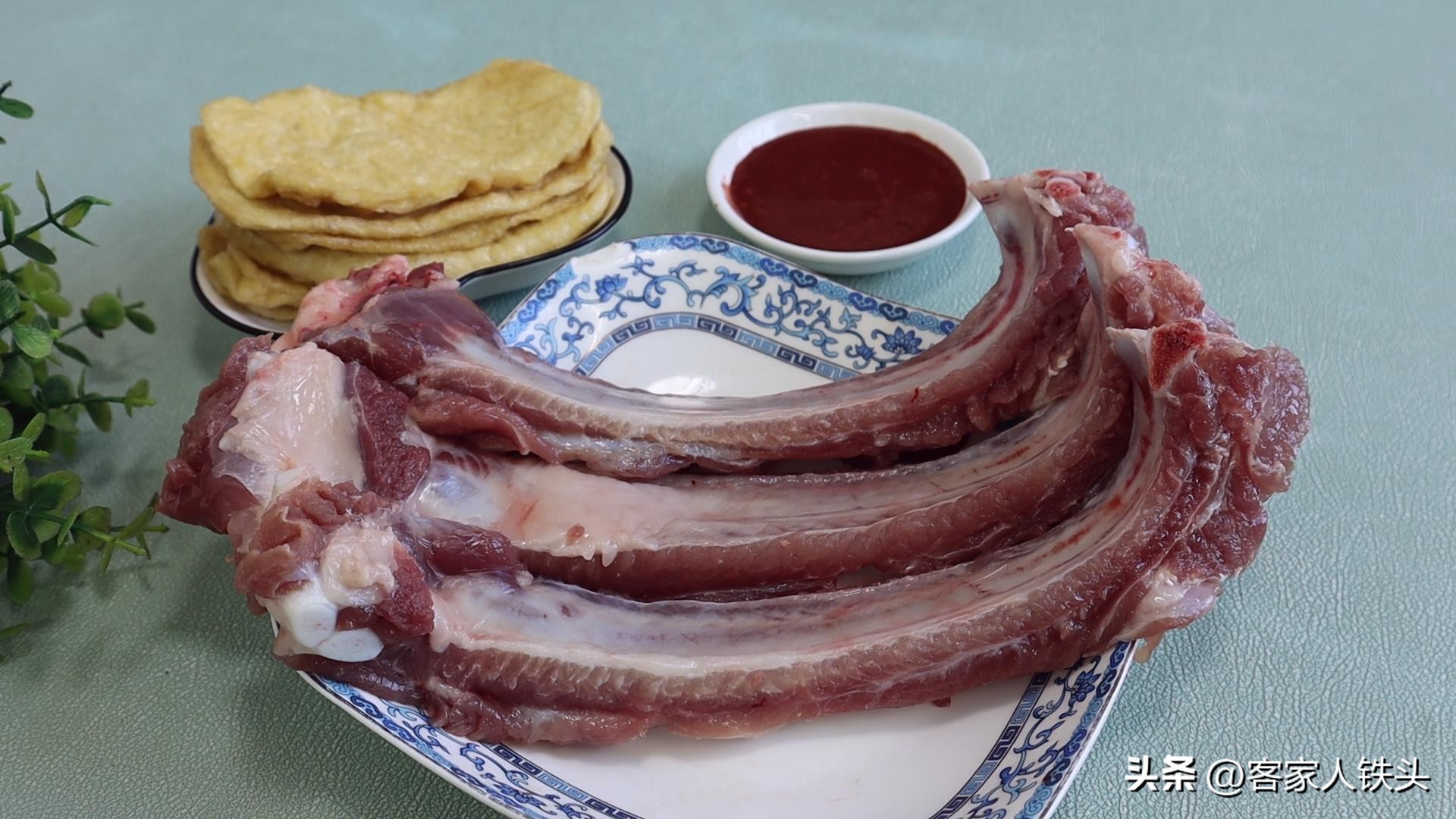 广式砂锅排骨汤煲做法,经典排骨煲