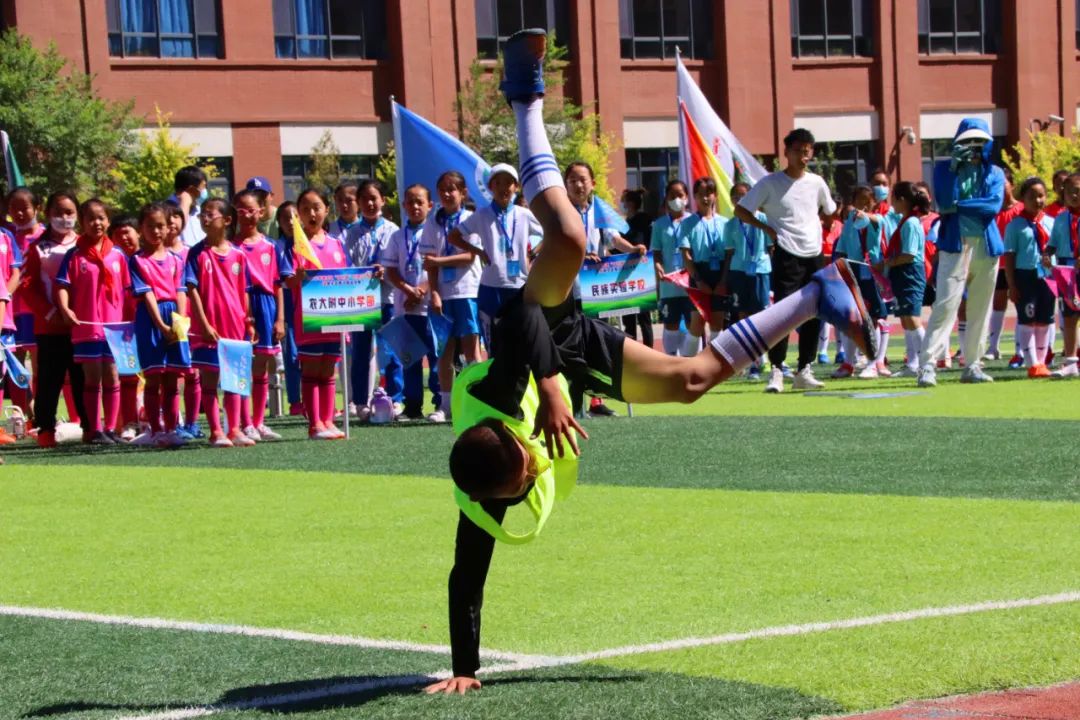 兴庆区校园足球联赛开赛,区长杯校园足球联赛开幕式