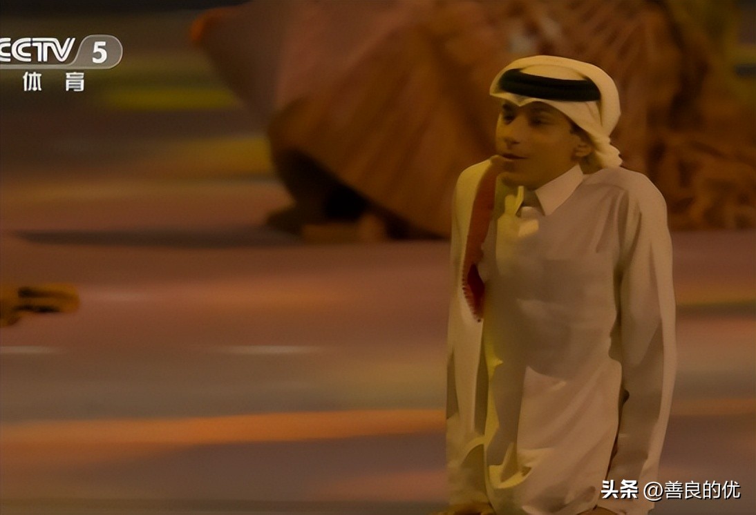 卡塔尔世界杯开幕式经典瞬间,卡塔尔世界杯感动时刻