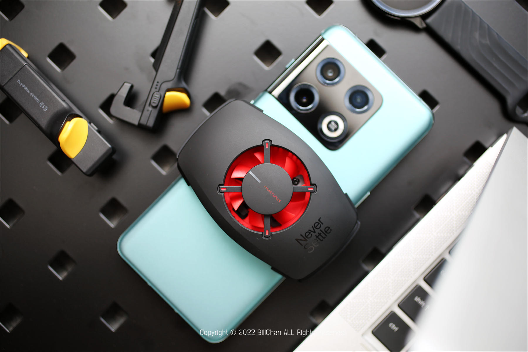 一加18w能压住骁龙888吗,一加散热背夹能不能压住骁龙8