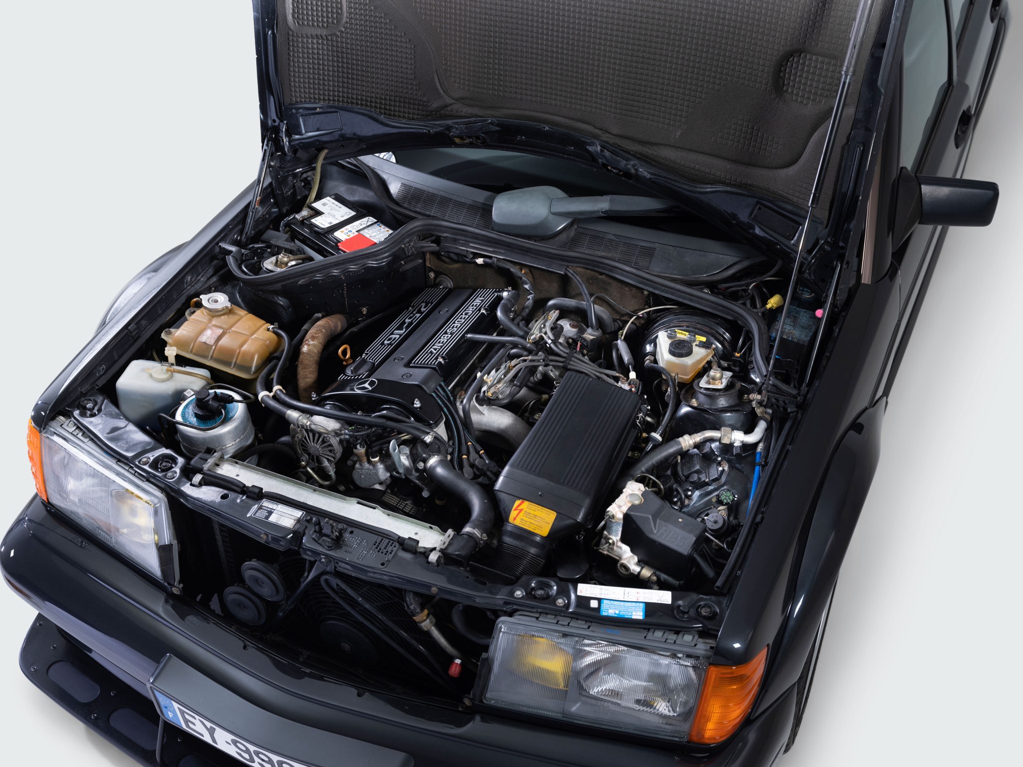 二手老款奔驰梅赛德斯,二手奔驰190e多少钱