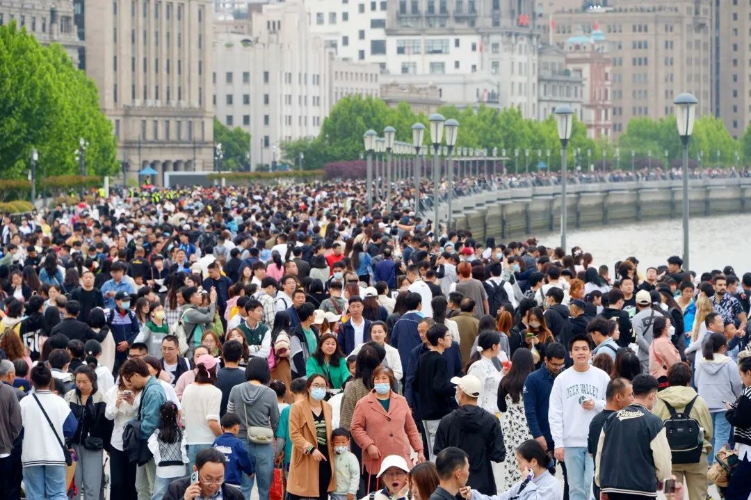 五一出行离谱现象大赏,五一旅行的离谱经历