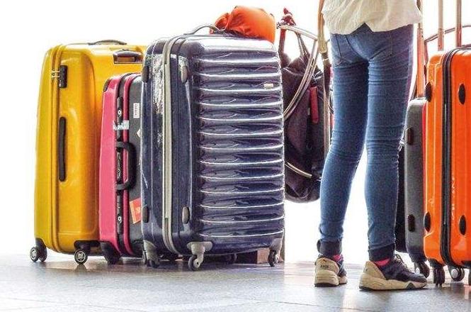 加拿大国内航班行李要求,加拿大回国手提行李规定