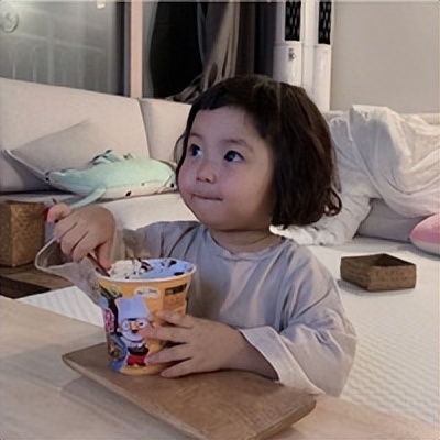 头像可爱搞怪卡通小女孩真人版,抖音卡通娃娃头像可爱呆萌