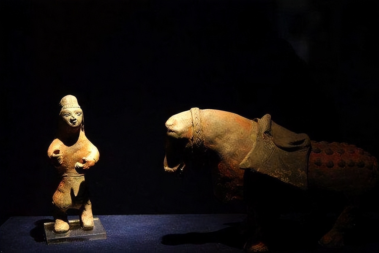 专家花6万买到真假文物,专家打算1000元买下赝品