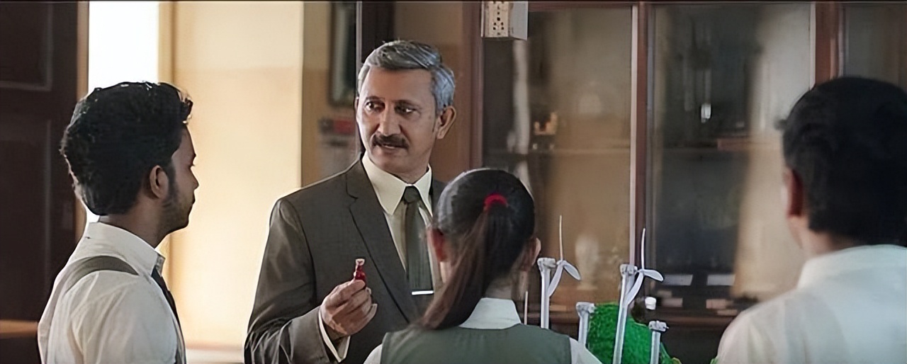 巴基斯坦电影嗝嗝老师普通话版,嗝嗝老师印度电影完整版免费