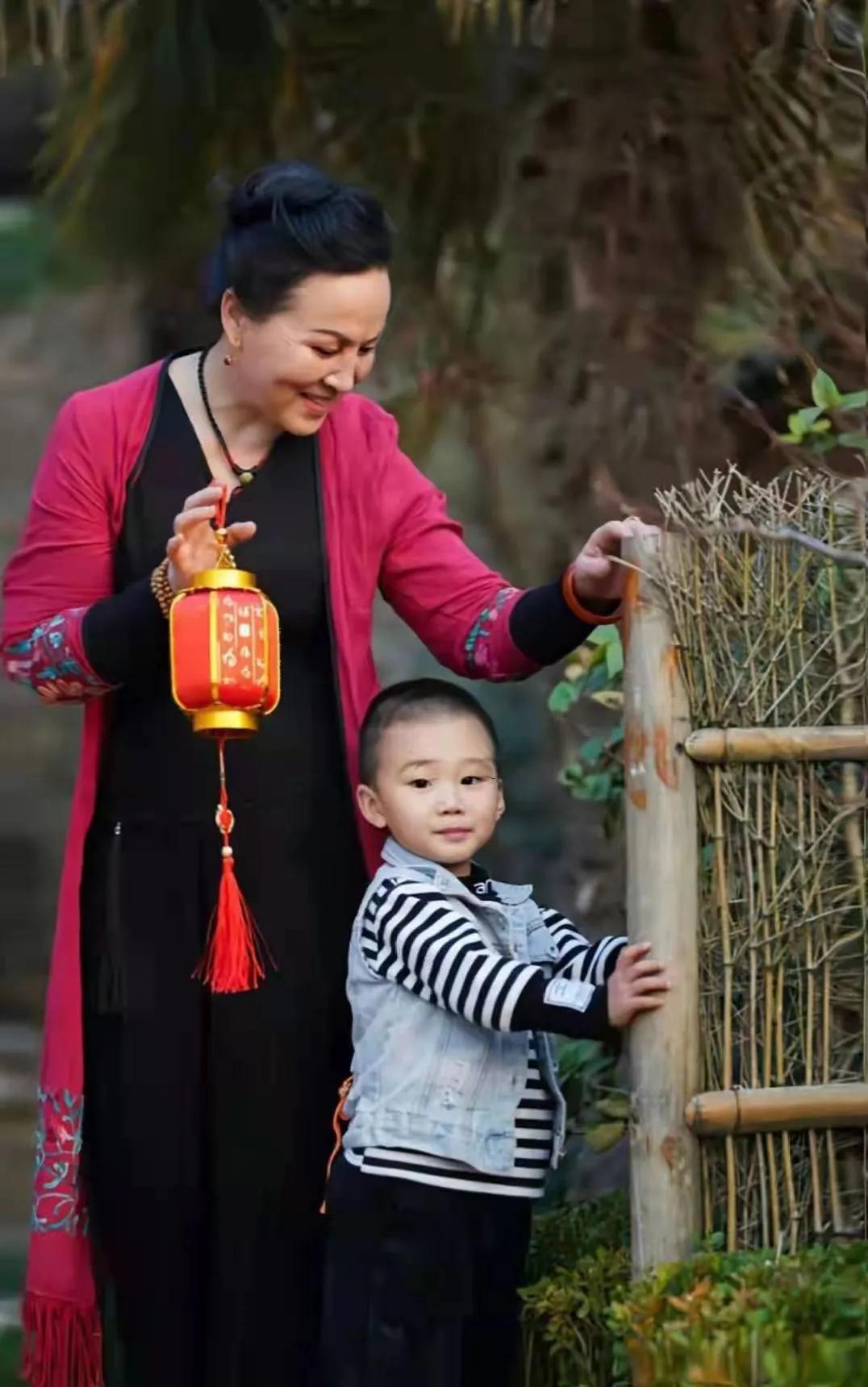 琴人玉姐——尉迟英子