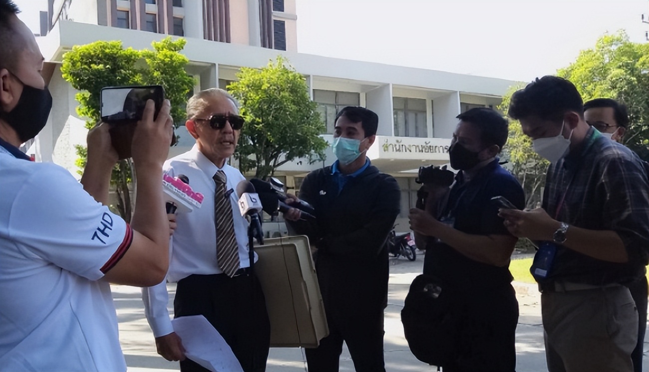 洗浴大王初威直指巴育侄孙是“灰产代理”要用灰产案*翻推**本届政府