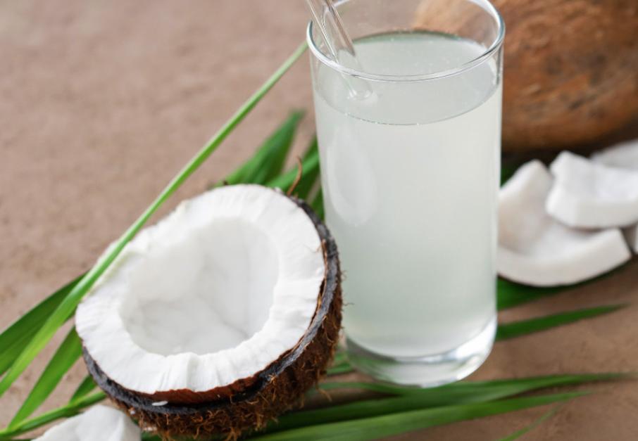 椰子水有什么营养价值,椰子水跟椰子汁的营养价值