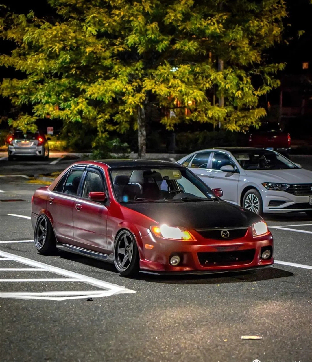 马自达323福美来功能介绍,还记得原来车的样子吗