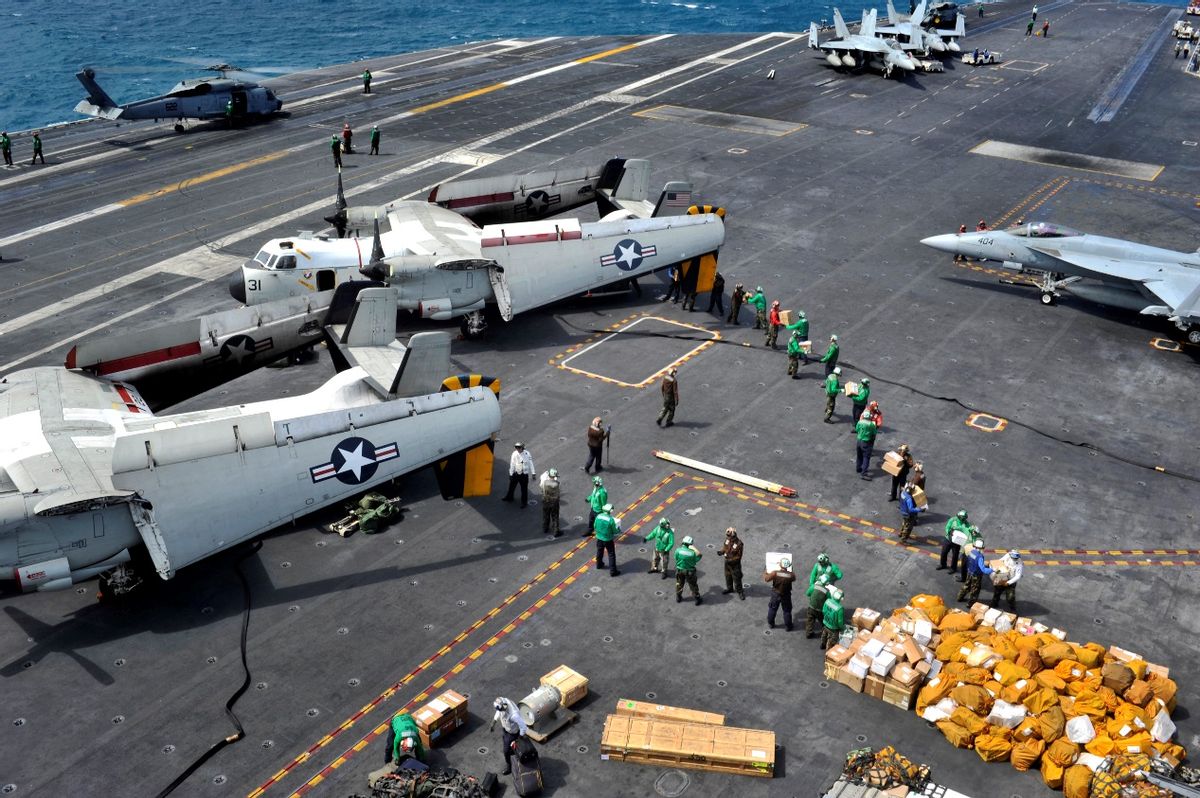 飞行员训练舰,福建舰搭载了什么类型的舰载飞机