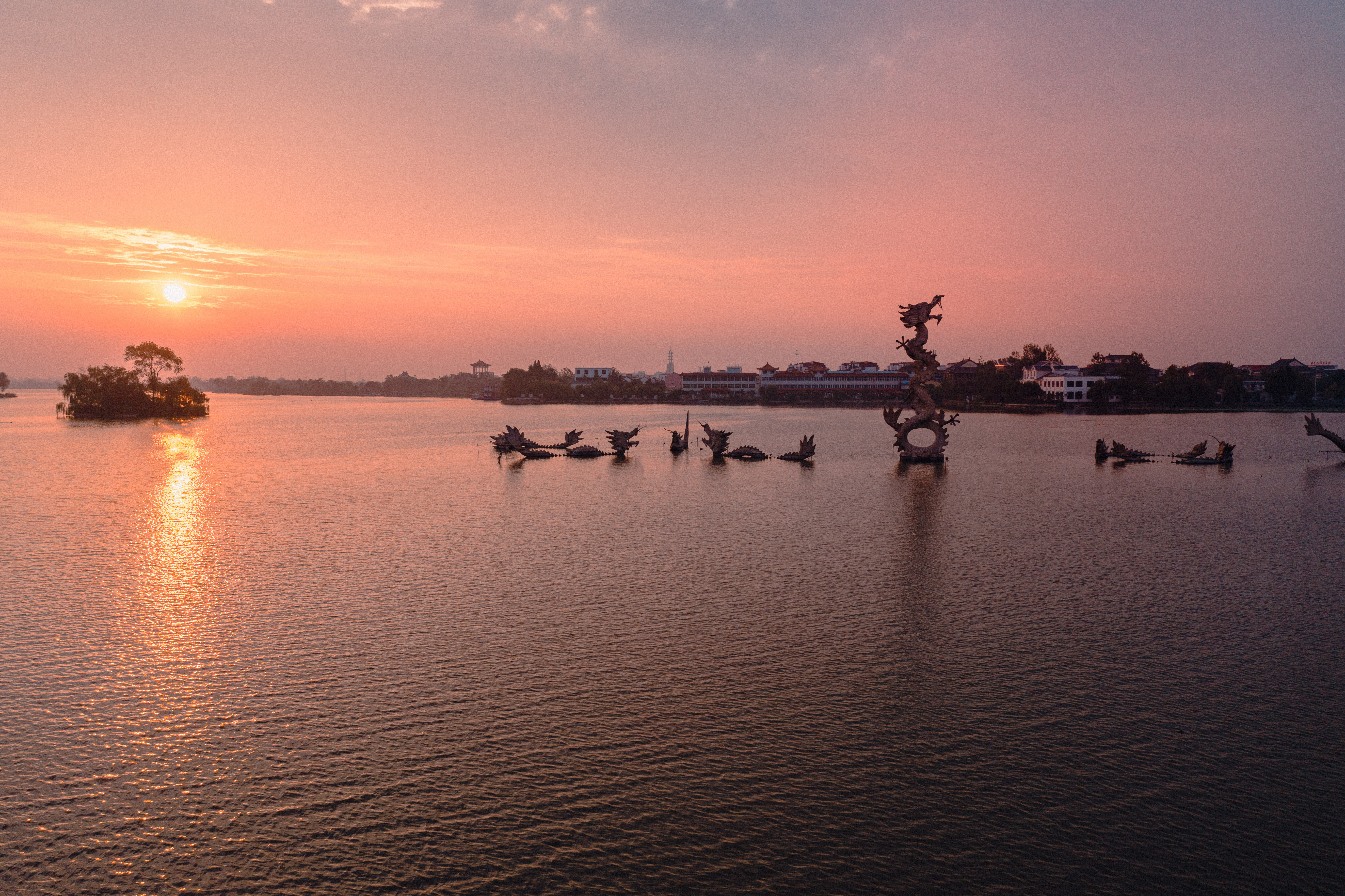 中国淮阳龙湖赏荷旅游月活动启动,淮阳龙湖湿地赏荷