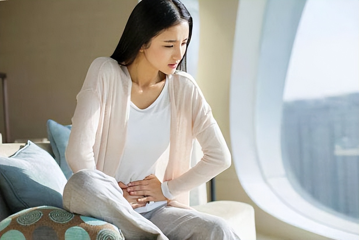 女生痛经怎么缓解痛经最快,痛经怎么办快速缓解痛经