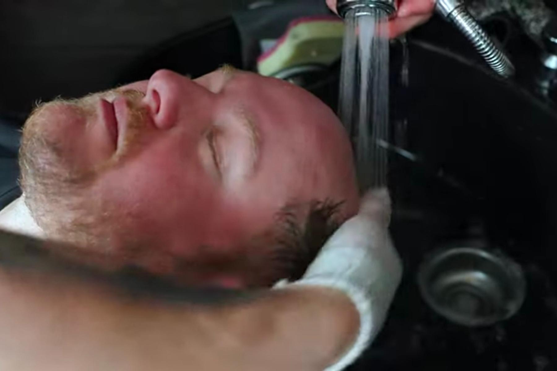 戴假发用的胶怎么清洗,假发上的粘胶怎么清理