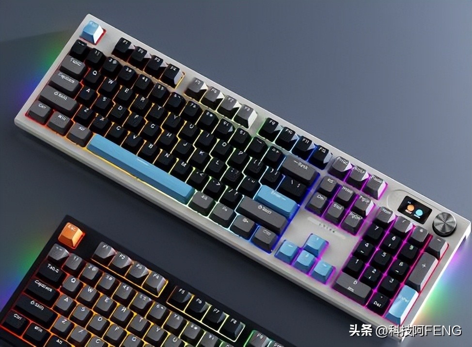 新卷王键盘新品,狼途lt104机械键盘测评