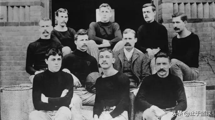 世界第一个篮球球员,世界上第一支篮球球队