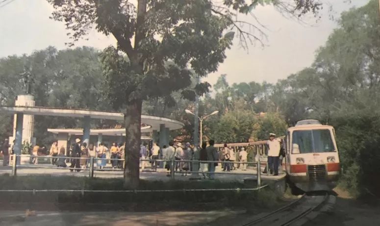 六一小火车,六一陪伴孩子和家人的美好时光