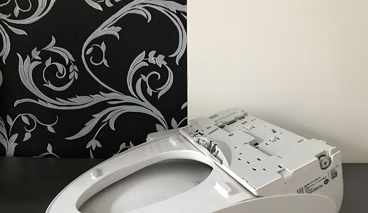 若条件允许，建议给父母尽点孝心，小贵却很实用所谓百善