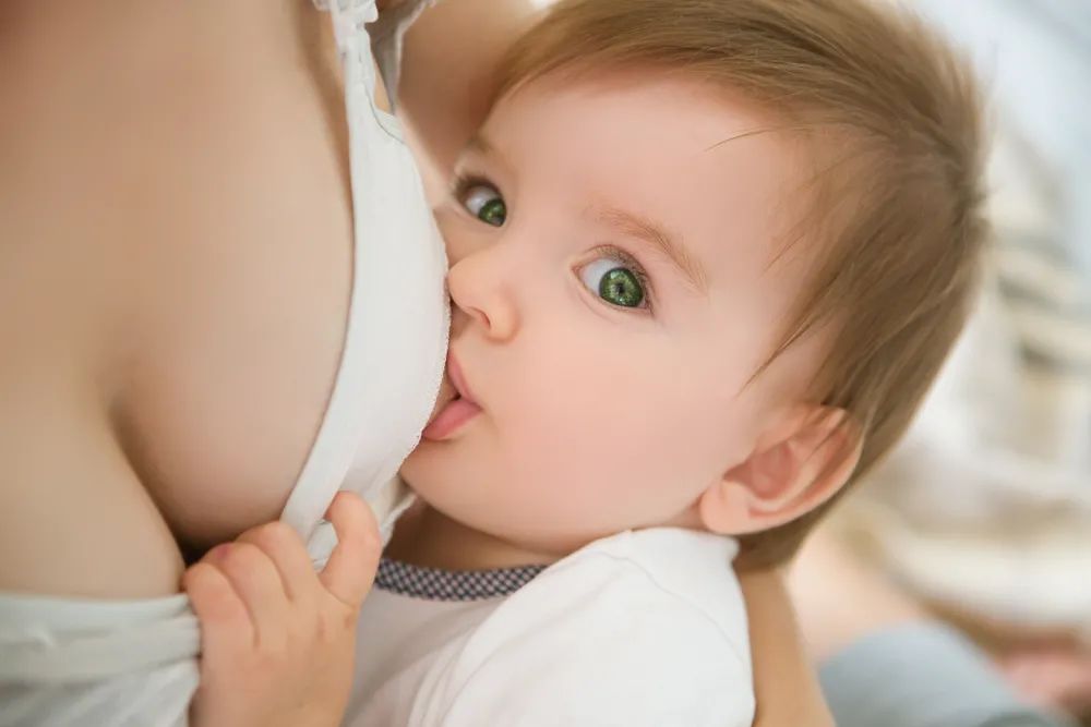 宝宝喝水有讲究哪些事项要多注意,宝宝多大可以喝水每次喝多少