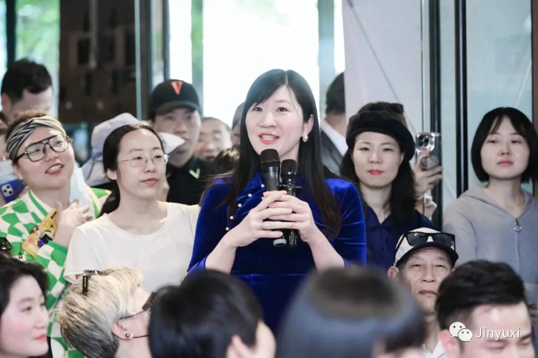 时隔三十年，我重回三联书店