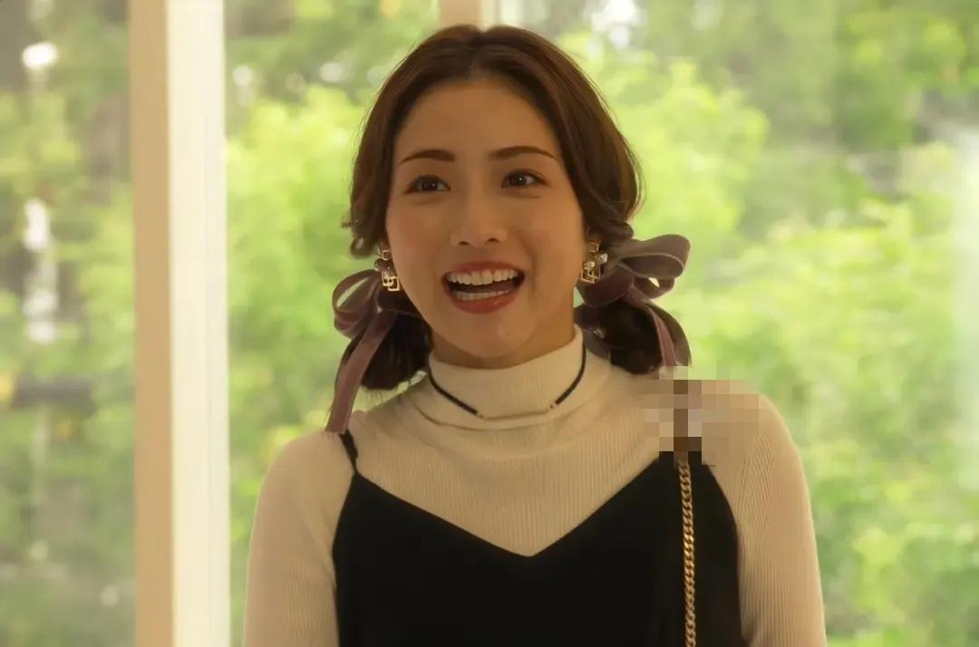 阚清子倪虹洁突如其来的假期,阚清子倪虹洁发布会