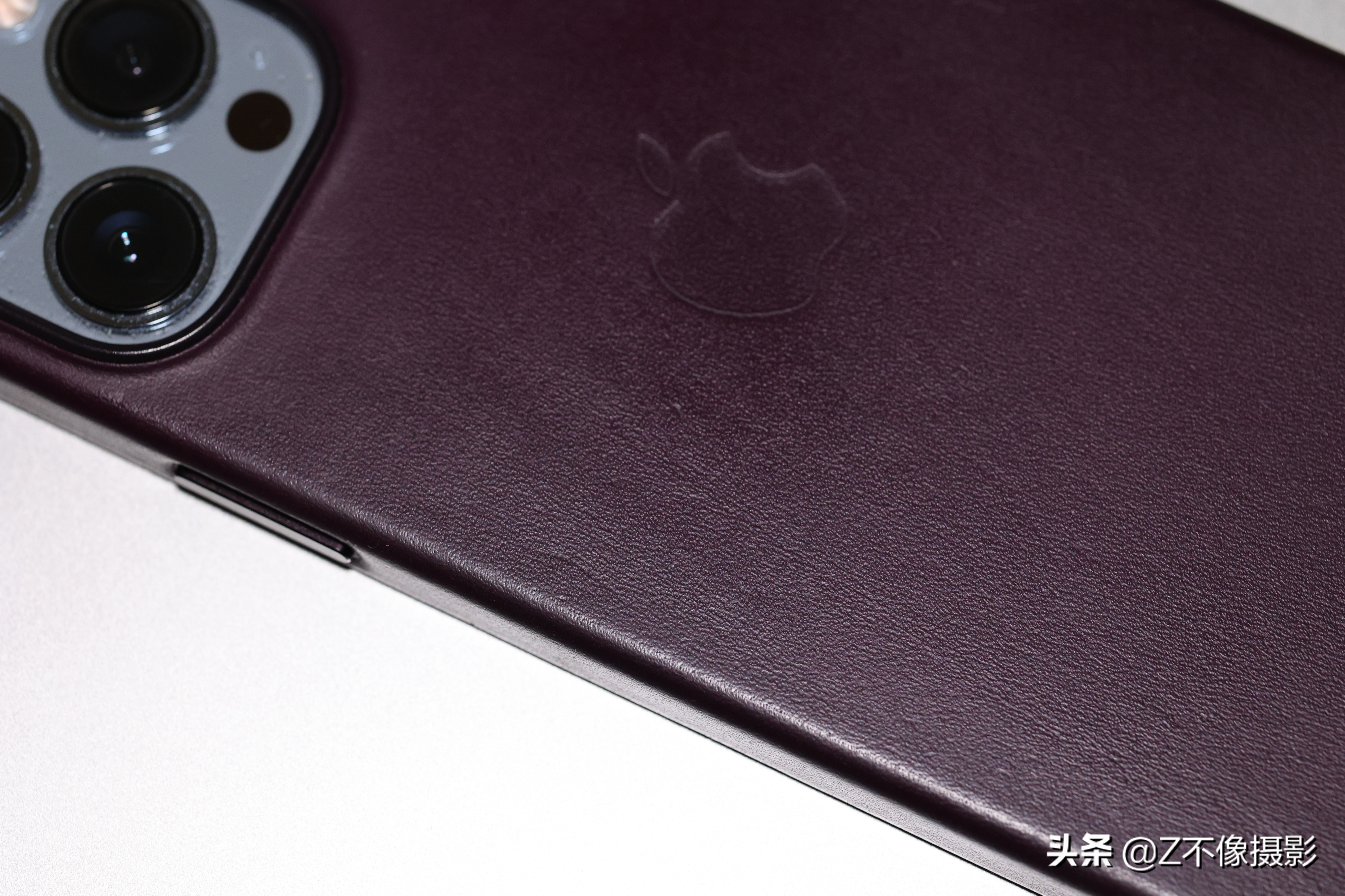 苹果官方皮质保护壳用久了怎么样,iphone到底买不买官方保护壳