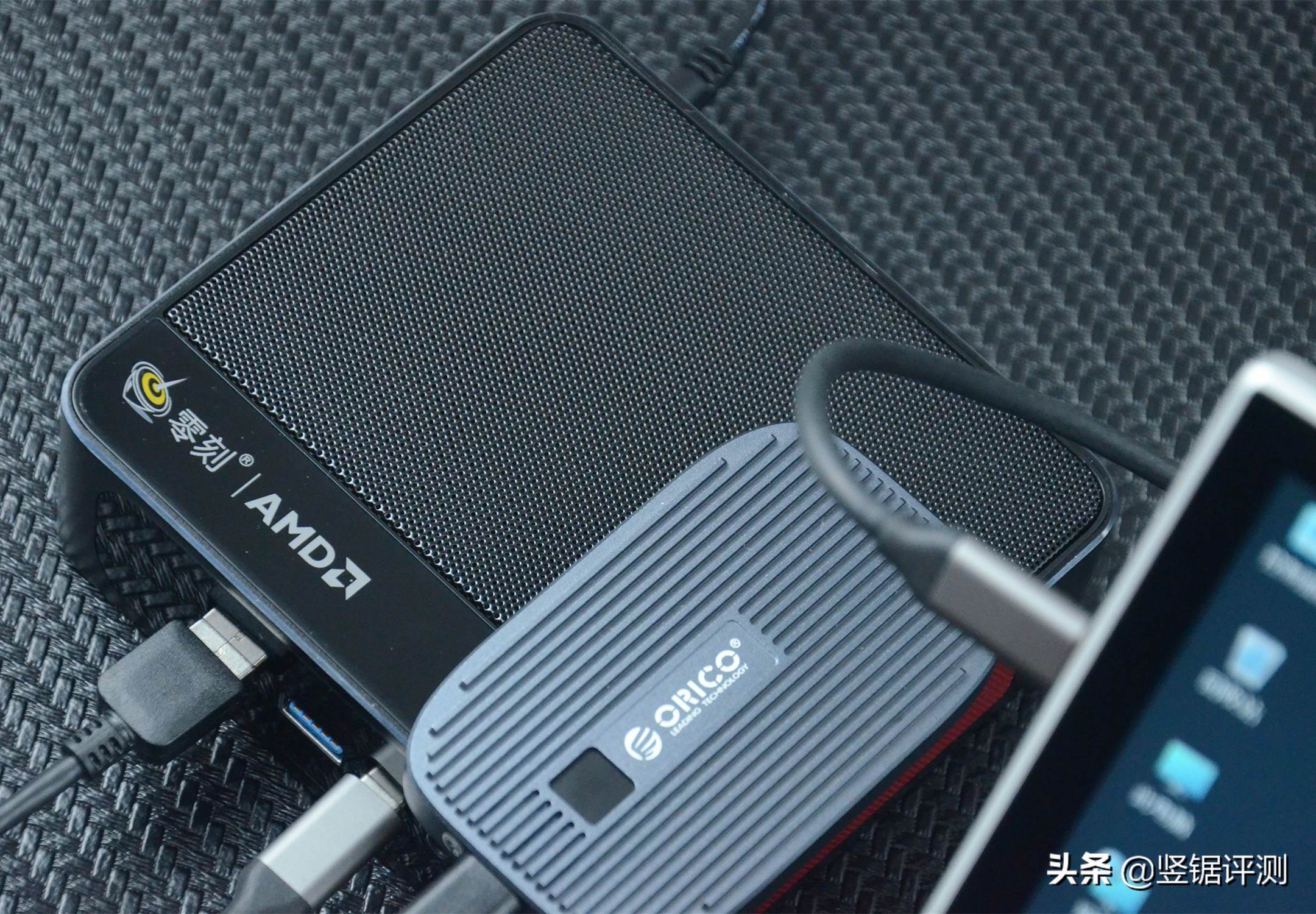 零刻ser5和ser4对比,零刻迷你主机ser6测评