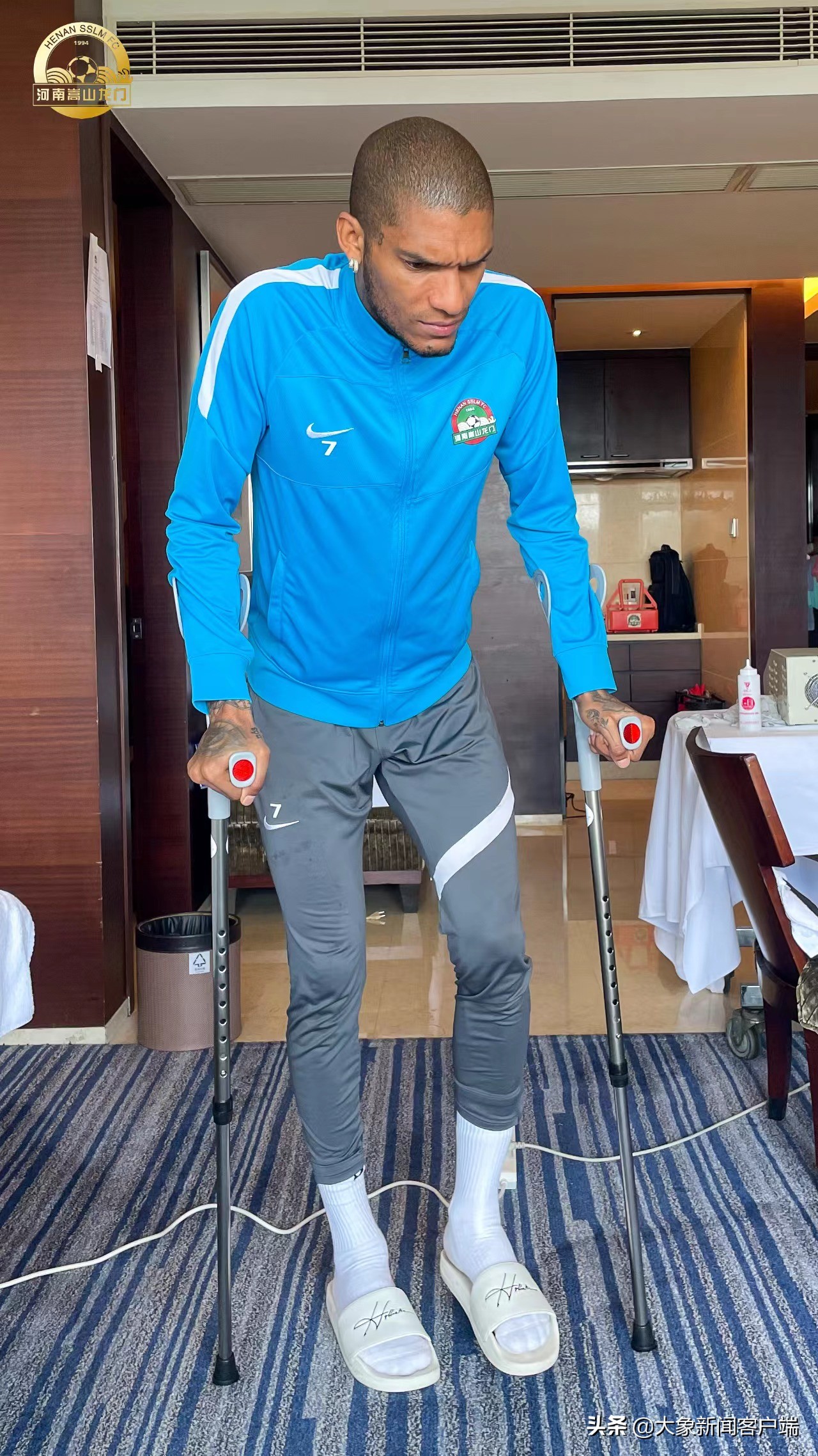 卡兰加左腿伤情,河南足球卡兰加