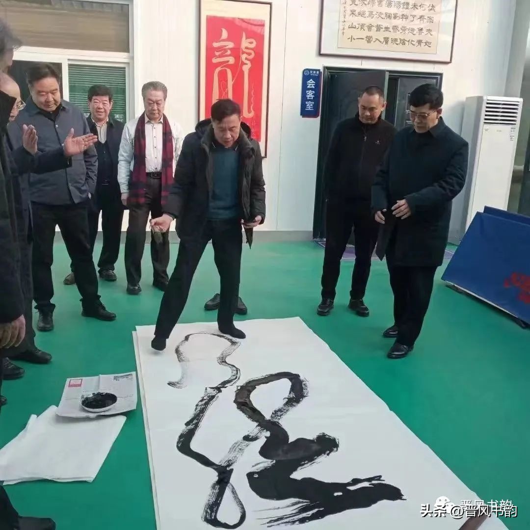 山西老年书画家协会主席郭健一行在博鳌乡村振兴论坛书画院调研