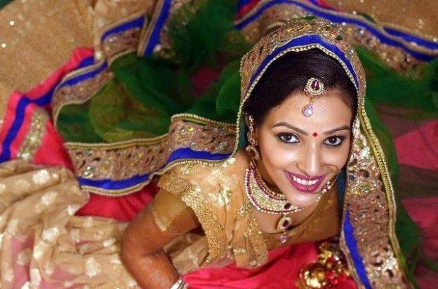 跟牛结婚的印度小伙现在怎么样了,印度男子花17万元与母牛结婚