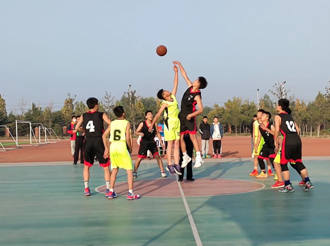 现今初中生的标准身高,初中身高不到150正常吗