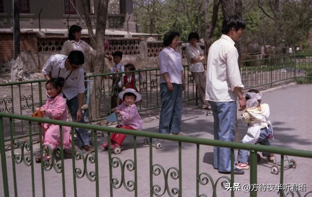 九十年代南京城老照片,以前的南京城的老照片