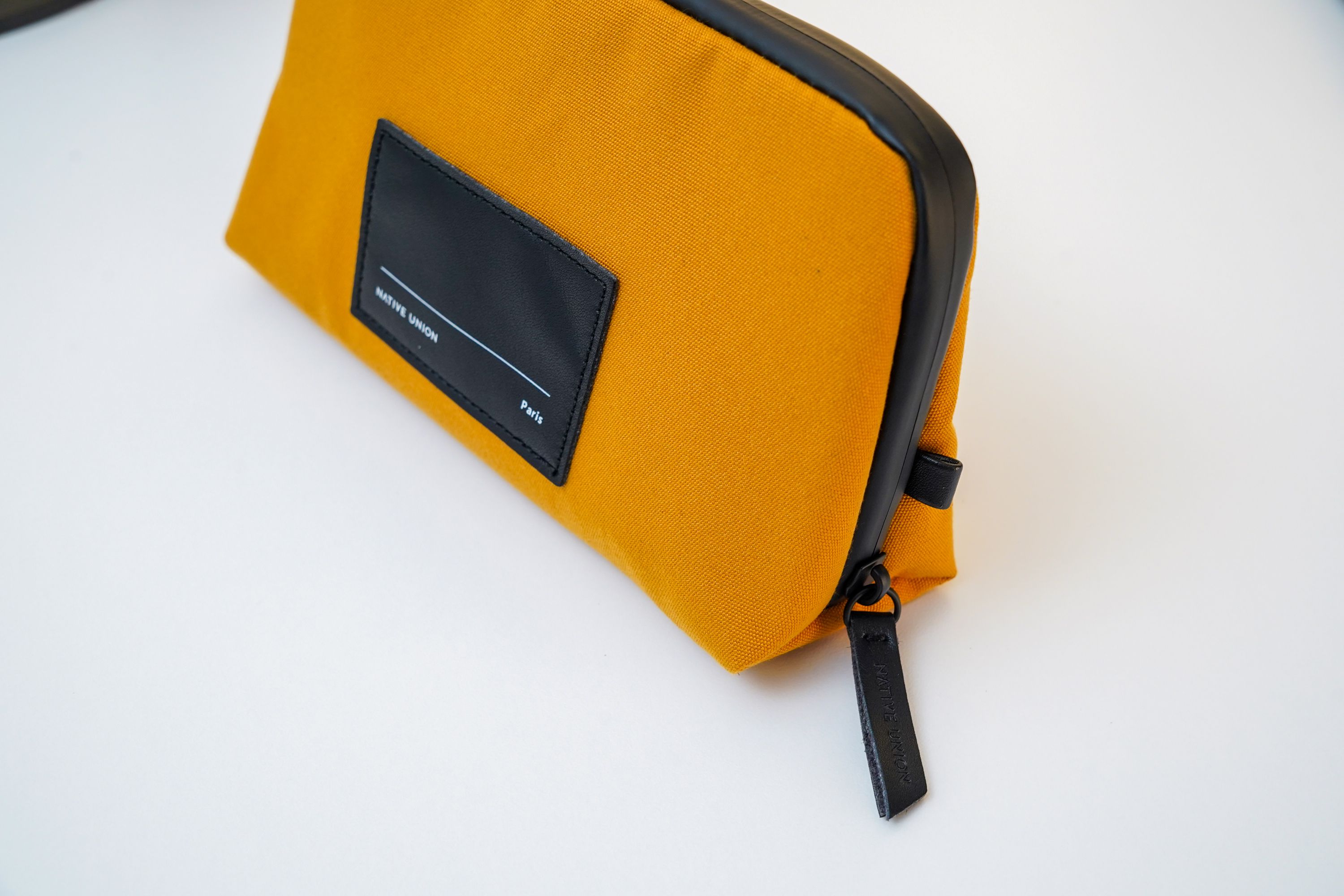 特别便宜的苹果产品有哪些,手机配件低价