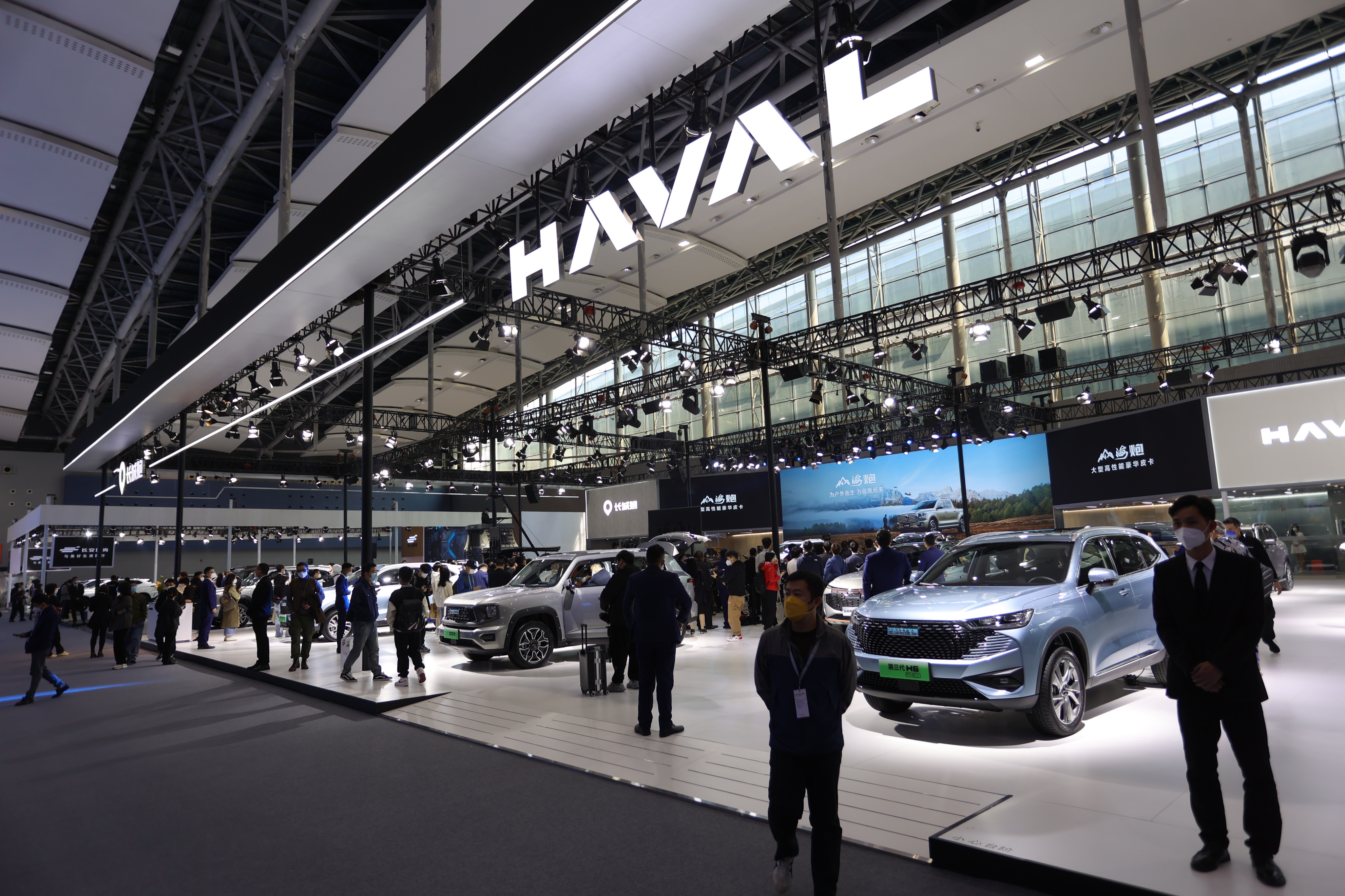 长城汽车全新概念车潮派,长城汽车惊艳上海车展