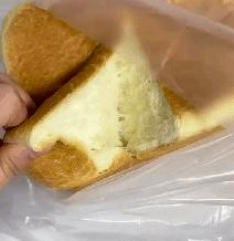 惊！号称日本排名第二的生吐司一条售价98元，顾客排长队，黄牛加价到300元