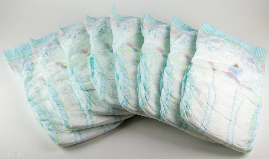 给孩子用便宜的纸尿裤,给娃买几十块的纸尿裤