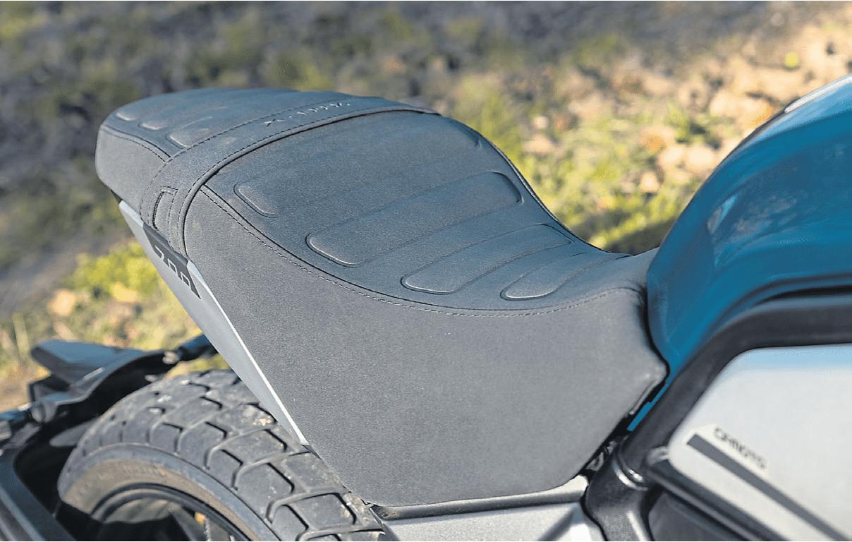 傲慢的英国佬居然这样评价春风700CL-X