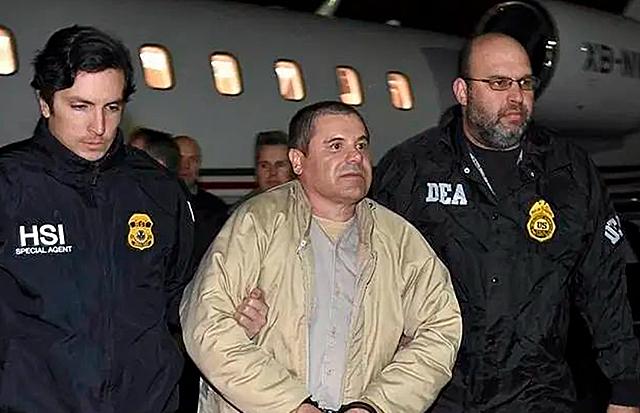 上海小伙成墨西哥毒枭,却未向中国贩毒,密室中成捆美钞垒成高台