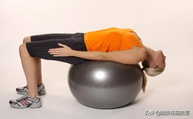 平背的成因,平背怎么造成的