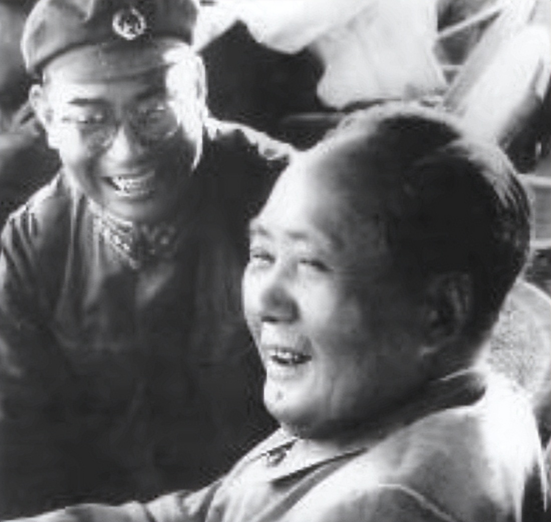 1969年，许光达骨灰安放问题引争议，毛主席批示：放到该放的地方