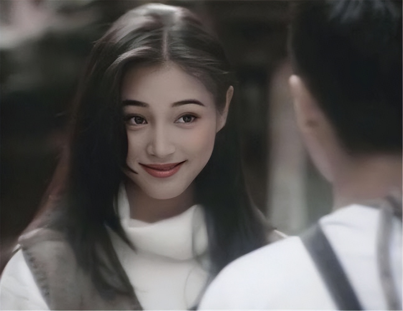 张延：TVB训练班出身，因《粉红女郎》名声大噪，如今安心演长辈