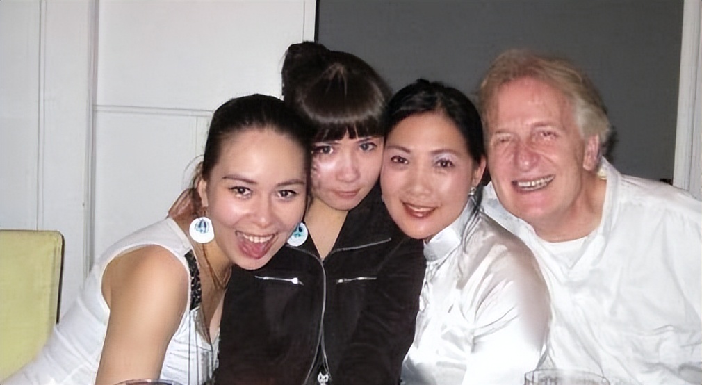 沈丹萍在德国老公的家,沈丹萍与丈夫离婚