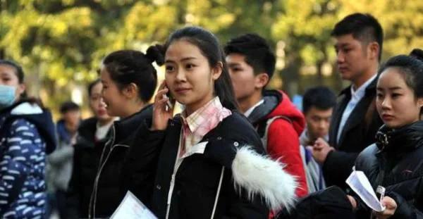 大专单招和统招有什么区别,单招大专和统招在当兵时有区别吗