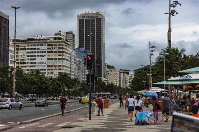 四川的小伙流落巴西,四川小伙背井离乡视频