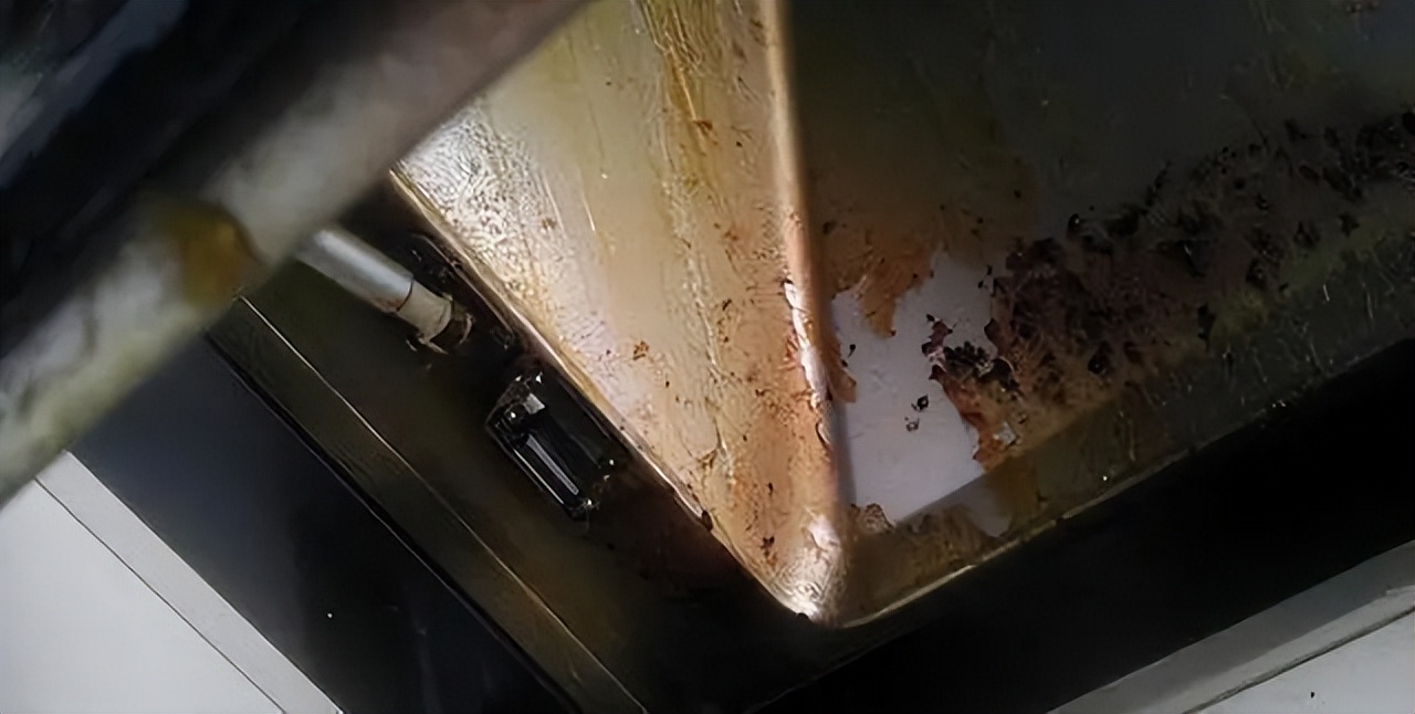 如何清洁油烟机污垢最有效,清洁油烟机小窍门用什么方法