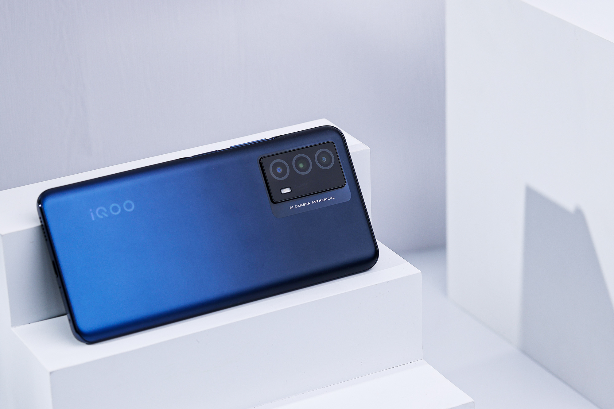 近期降价最猛8款手机,降价最狠的四款手机排行榜