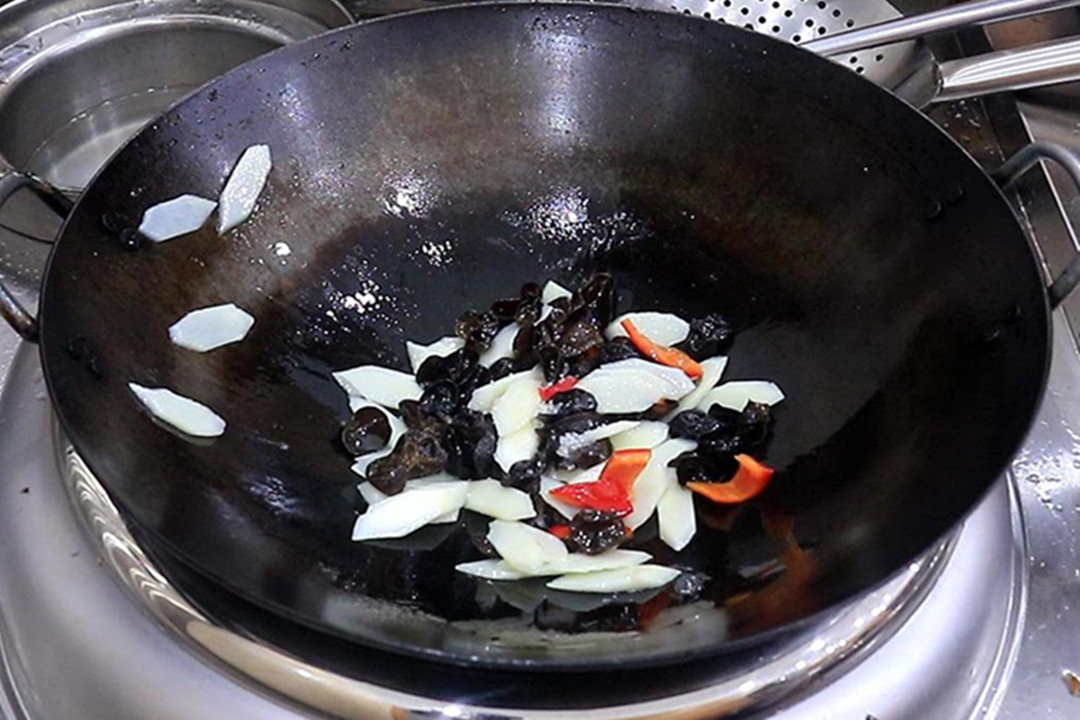 小雪节气民间有吃三宝的习俗,今日小雪奉上一份过冬指南